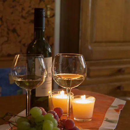 Haus Wulfenia ノイシュティフト・イム・シュトゥーバイタール